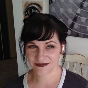 Meet your Posher, Diane